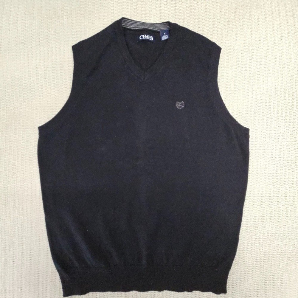 Chaps Sweater Vest Mens Medium Black V Neck Knit Logo Sleeveless Classic